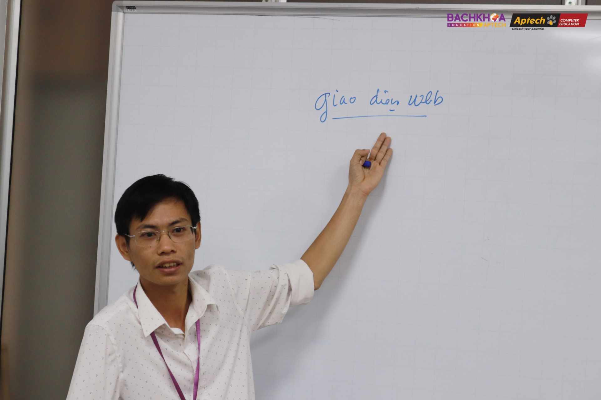 Thầy Nguyễn Anh Lương giới thiệu về lập trình PHP